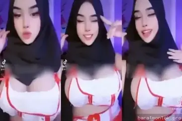 Cewek Imut Cosplay Perawat Seksi Pamer Tubuh Hot Viral